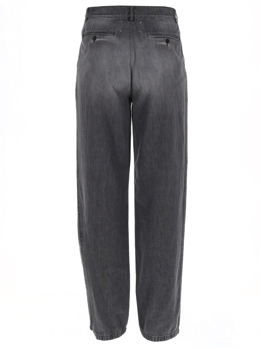 Maison Margiela Pants - Black | 31c6c715072b6a339853806a44da917265bf908f