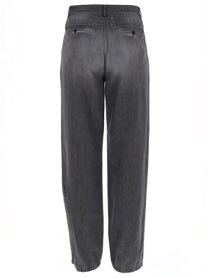 Maison Margiela Pants - Black | 31c6c715072b6a339853806a44da917265bf908f