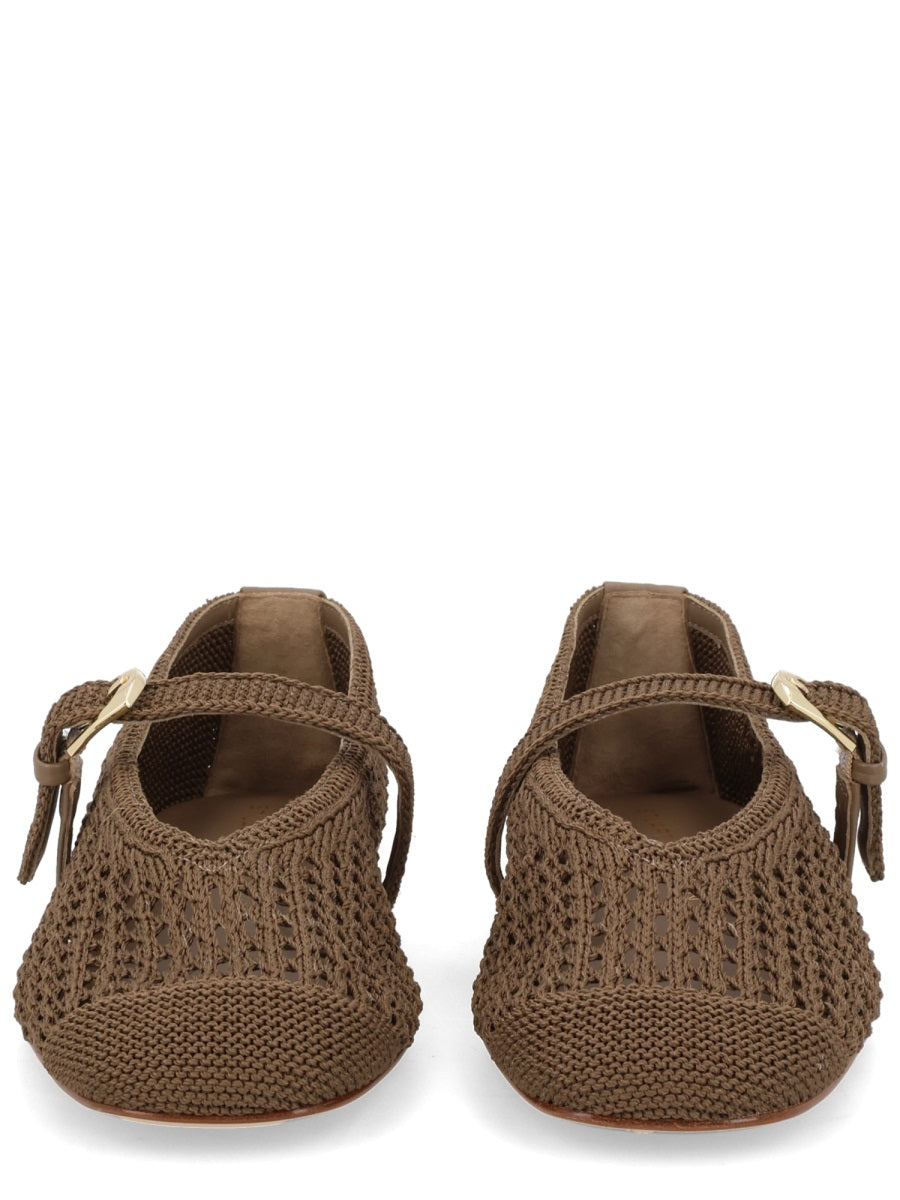 Stuart Weitzman Flat Shoes - Brown | b6f40de36fbb46d7cd725af62b76fae5268bbb83