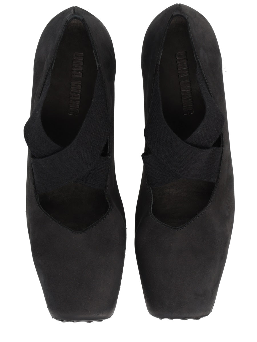 Uma Wang Flat Shoes - Black | 1f491d3e0e7429eb0126a29852b12cc036154342