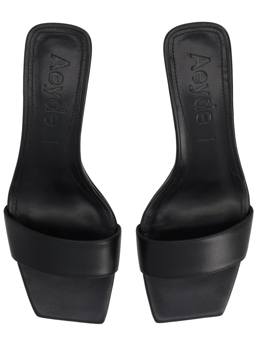 Aeyde Sandals - Black | d3e4efba452463567893976005afca55d5987325