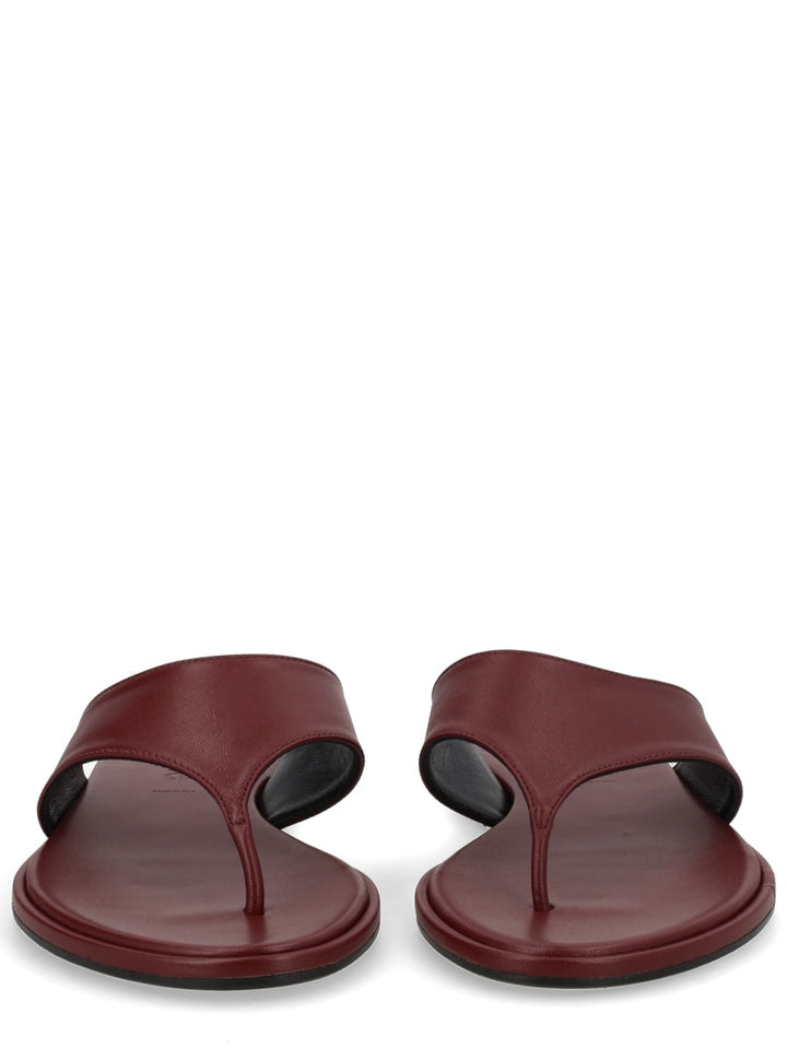 Aeyde Sandals - Bordeaux | be9f4b5c4e175e9710101642a7a375e40346c0e5