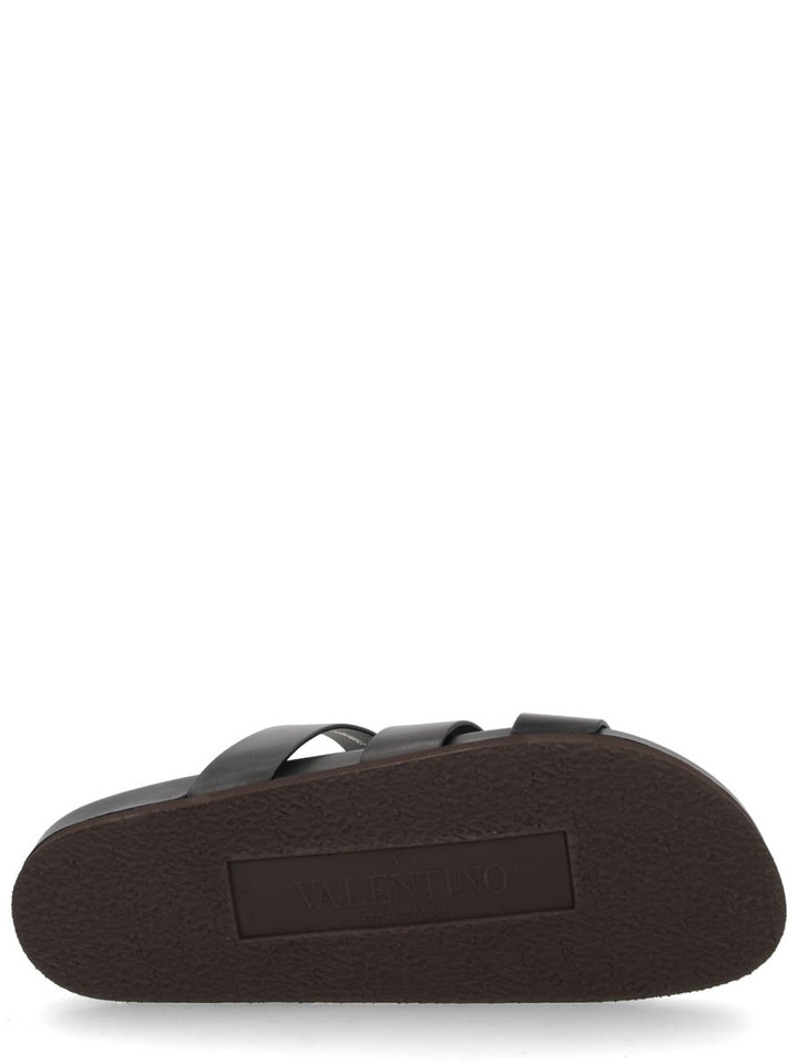 Valentino Garavani Sandals - Black | f629ee1ec4d2536bb47e6809d89a3bf80371958c