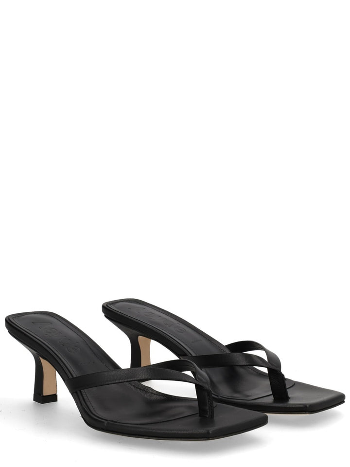 Aeyde Sandals - Black | 10e530ef40d593ac623b70effb43b2753913c8d9