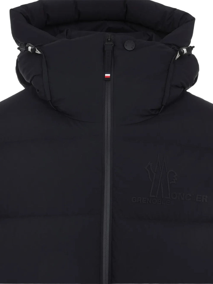 Moncler Down jackets - Black | 358414713565c152c28c68ba23acc4b3715254af