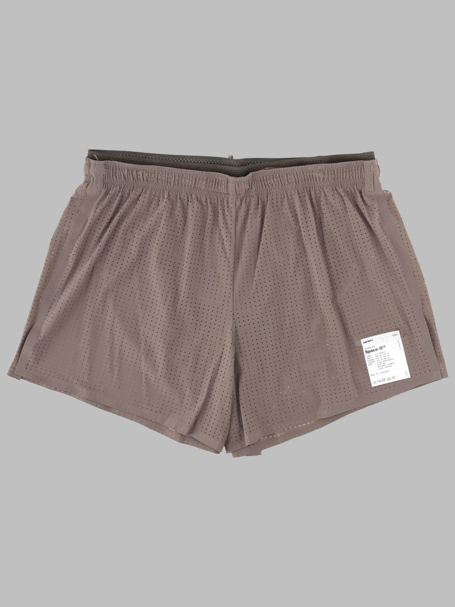 Satisfy Shorts - Beige | 31abe43e8294cdf7c0fb3efa871d068ab61e42d8