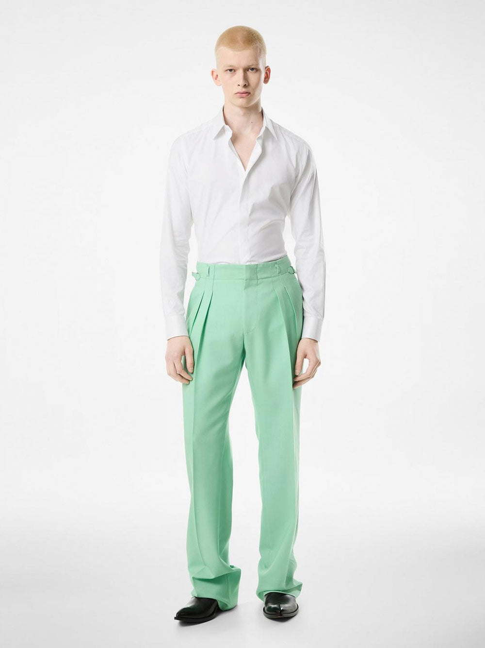 Tom Ford Plain - White | 02e42a0f3b55a4435686d4db393c3d49e93ac93c