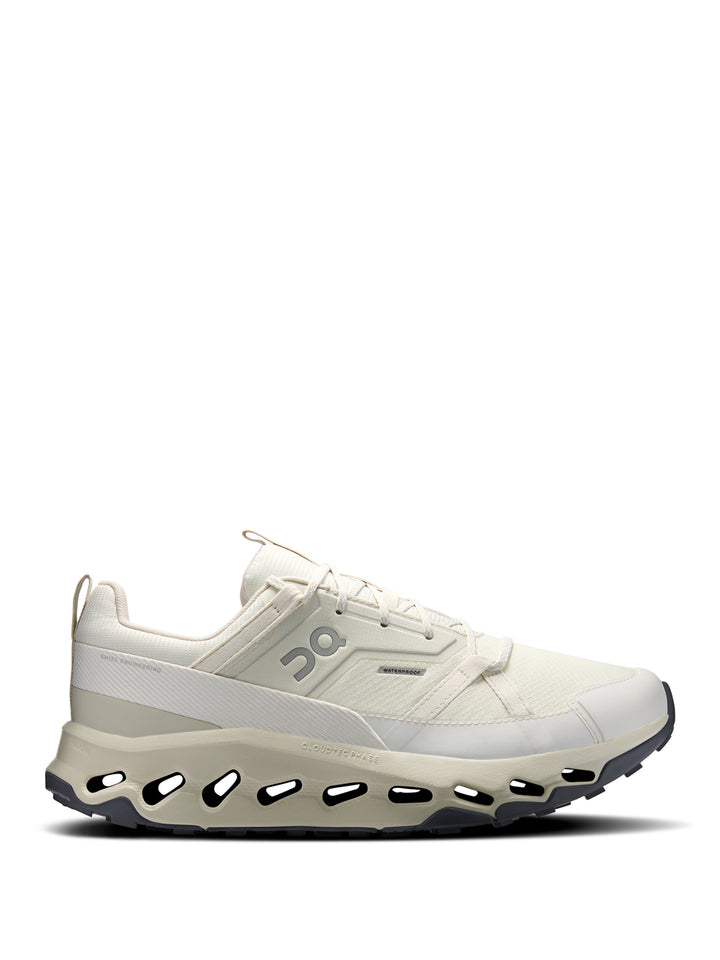 On Sneakers - White | b37c6463de16edb078a4b73912322e1e2d8d1bb5