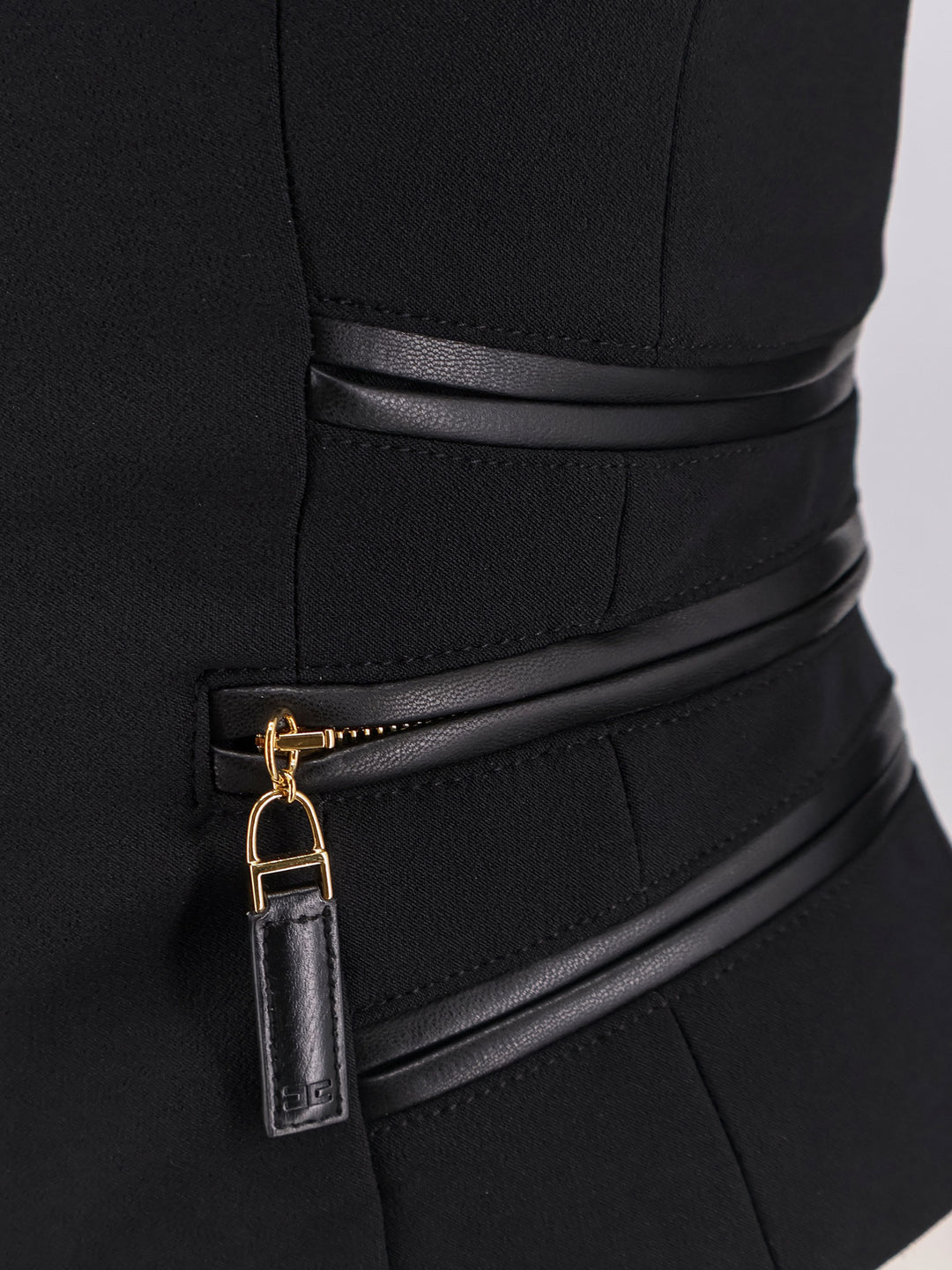 Elisabetta Franchi Clothing - Nera | 423d9baca9bb6acd6ddf71acdde0e0b10bf2a84a