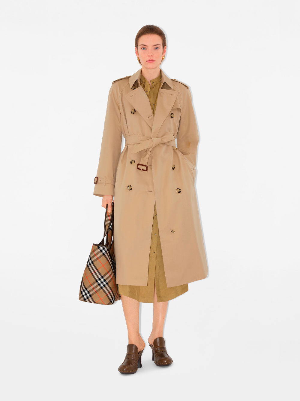 Burberry London England Trench - Nude & Neutrals | 03e34a691540e927197c844e2aec2f841a41e88b