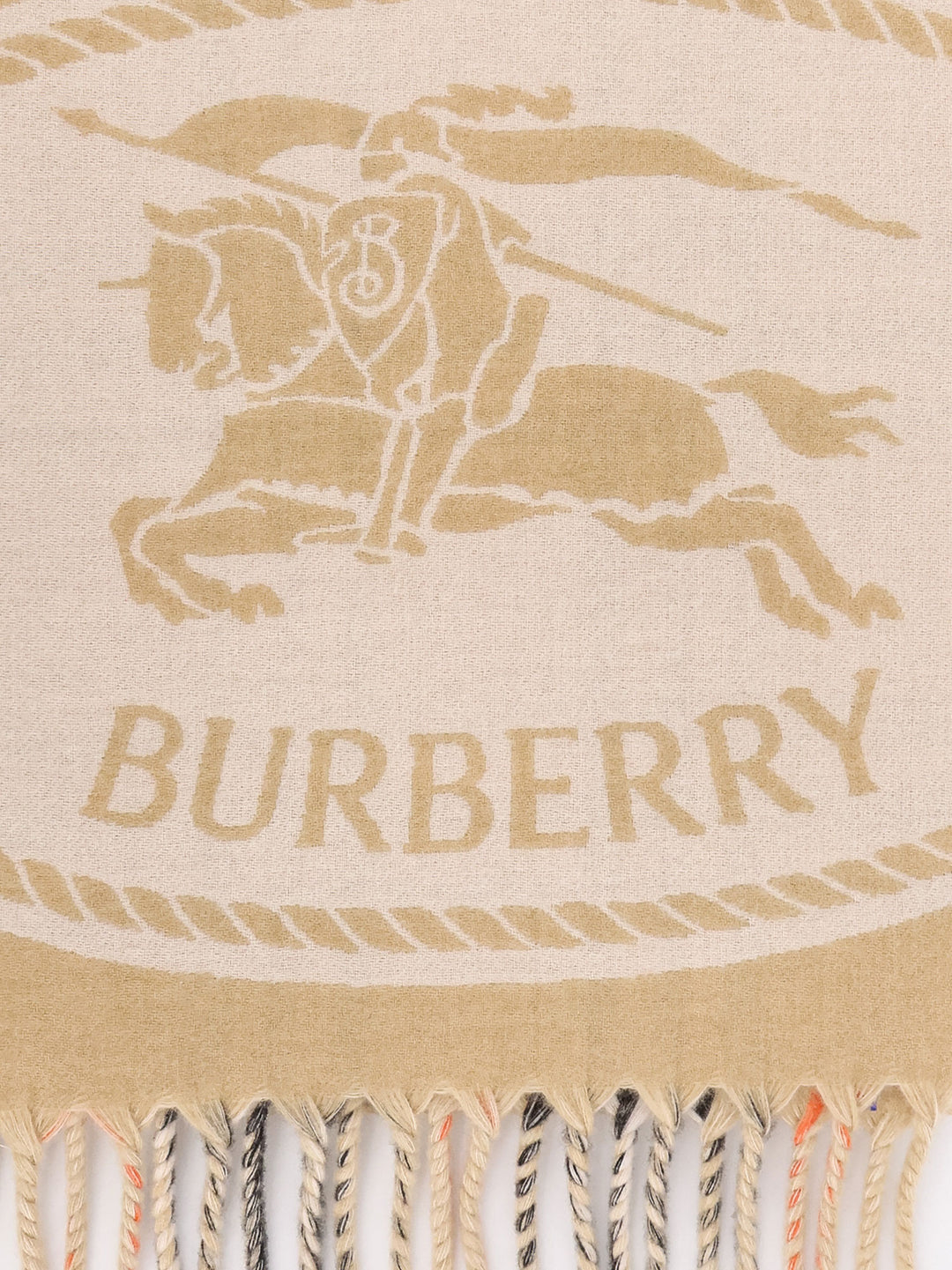 Burberry Scarfs - SAND | a0ad67e2fd3106e63547557230f6f935d82564b3