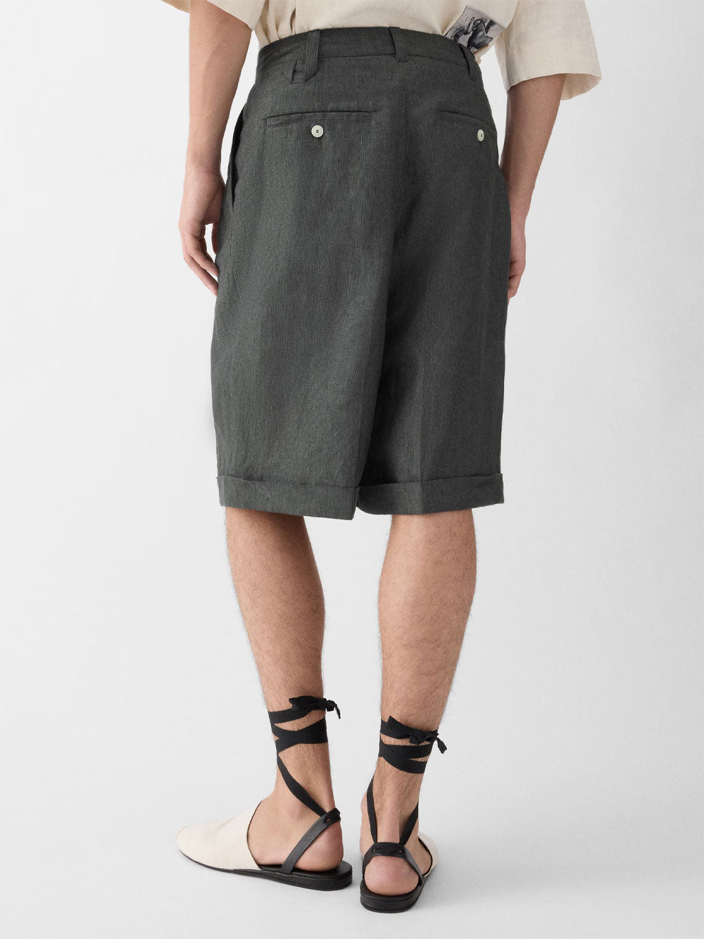 Jacquemus Bermuda - Grey | c795cf7932ed177d9fbbec8cf93f9df1f2c449d5