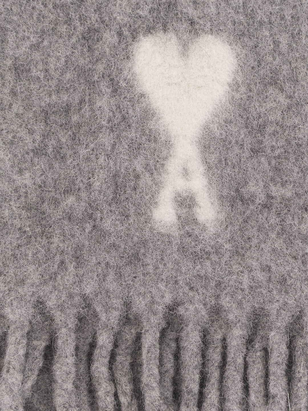 Ami Paris Scarfs - GRIS | efb92f9bbc403c49fdef77b61f4d061c073cf870
