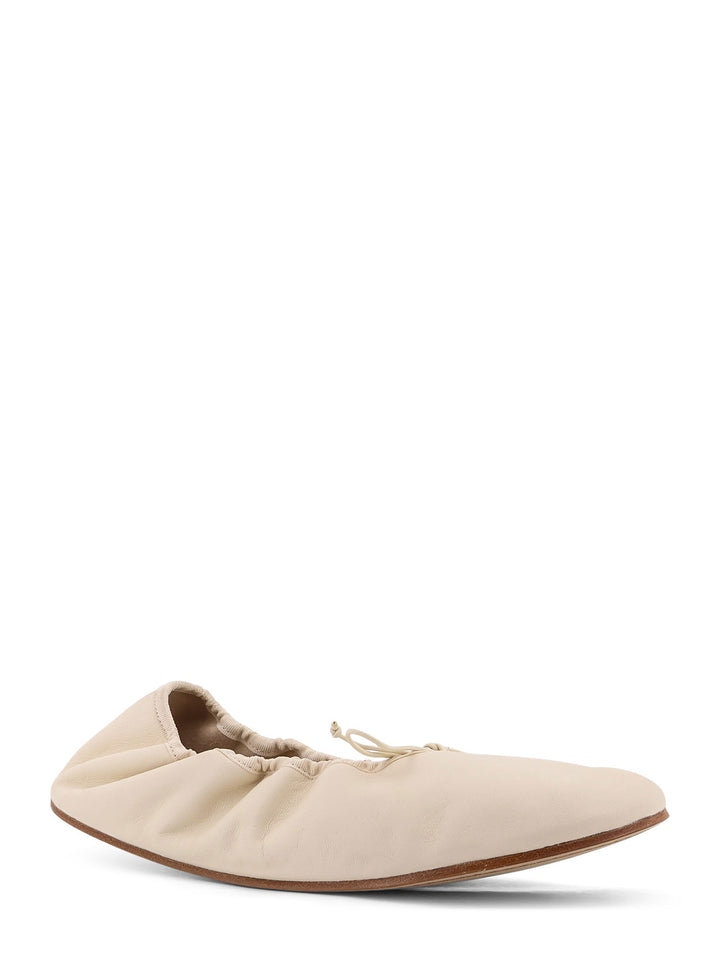 The Row Flat shoes - Light and natural | fdcedc0d1af37a6e6ed1a1c0f90f37df0084f305