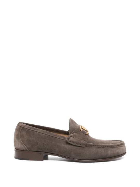V Logo Plaque Suede Loafers