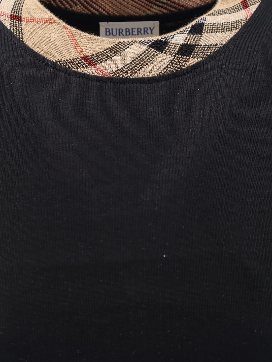 Burberry T-shirts and Polos - Blacks and greys | 3c144466d4b834d2ea98e47094d98df046d53a1d