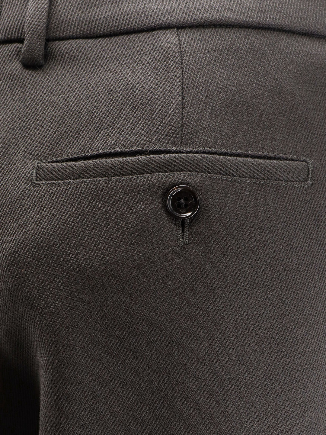 Ami Paris  - Blacks and greys | af1057d2d0c3ebd3ffad68f095014f829b44061f