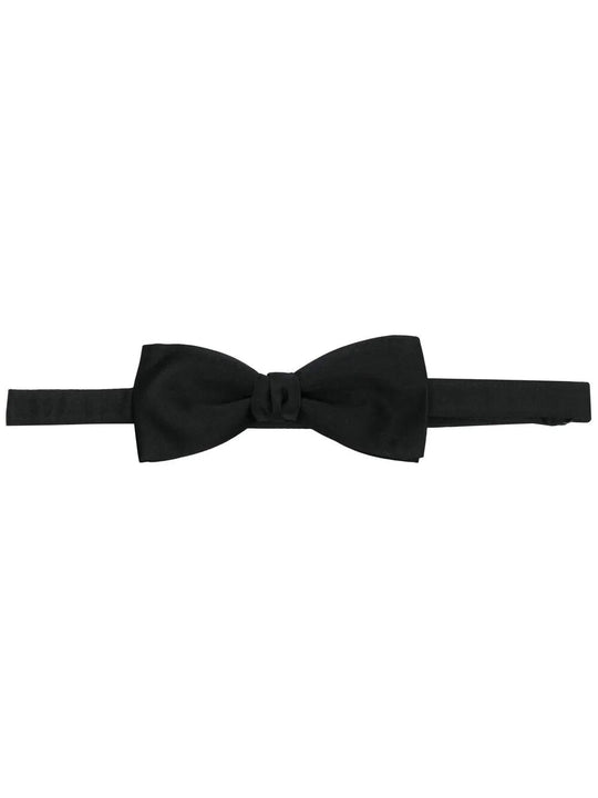 Yves Bow Tie In Silk Satin
