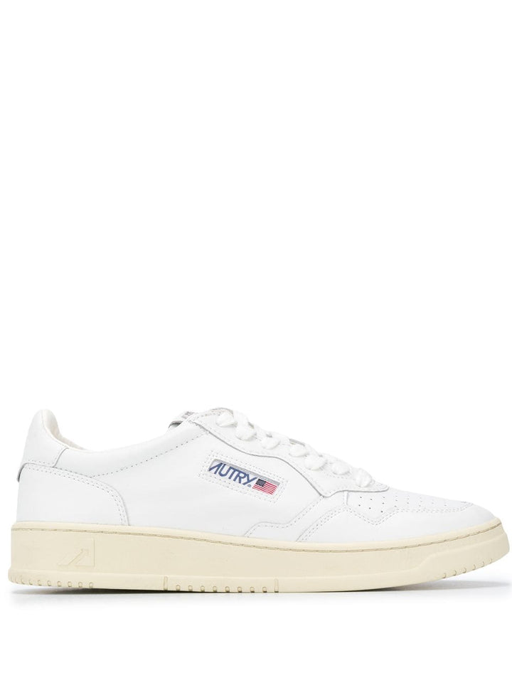 Autry Sneakers - White | 1d8cf84440fe698a1cf6c8700f668f5c30339106