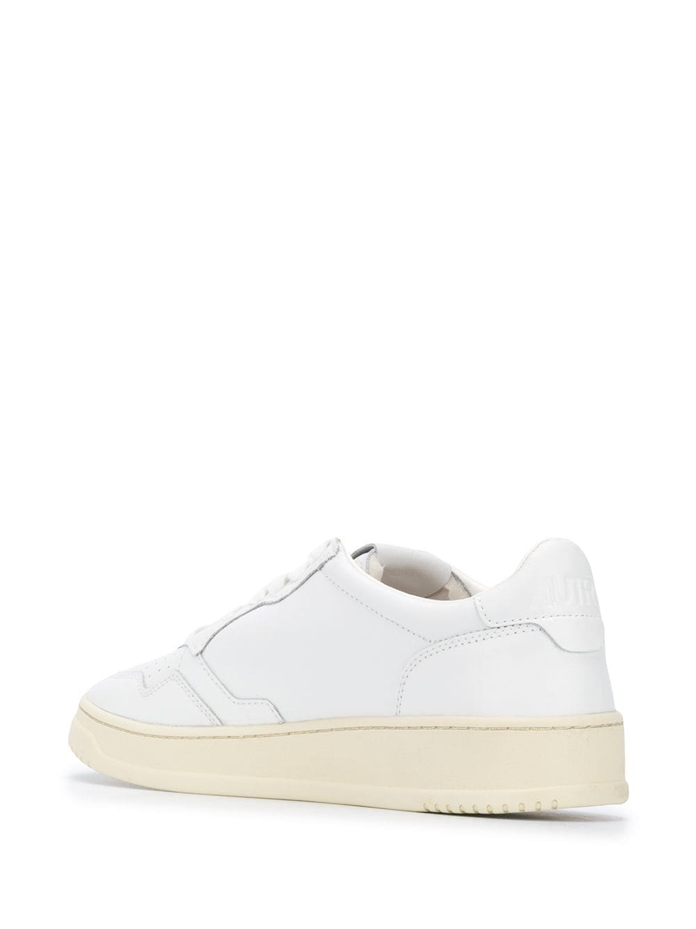 Autry Sneakers - White | 9b0050c24bcca63bb6c3790154b53815ef96b526
