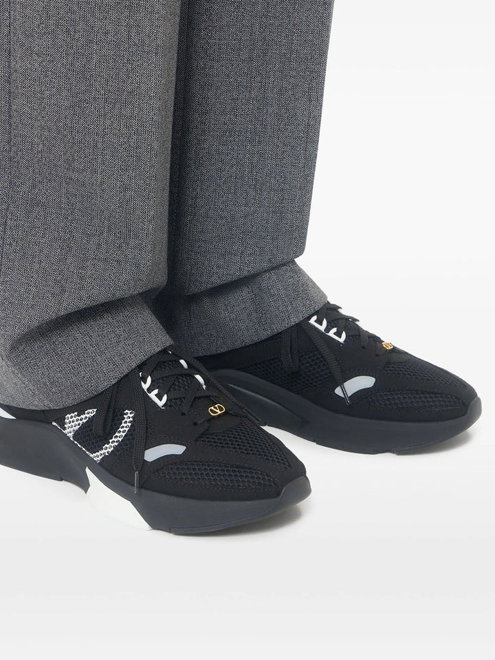Valentino Garavani Sneakers - Black | f1bc57bf2d3d4aa18508b1db94589f43b1e2a2fd
