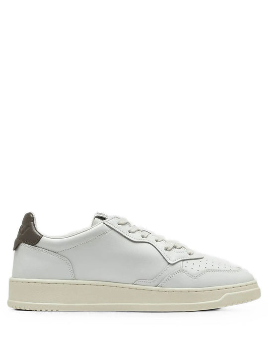 Medalist Low Sneakers In White And Chocolate Leather