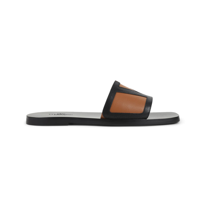 Valentino Garavani Sandals - Black | edf7d369ee313fed5b5bdc5a5158612b3e8b2ec4