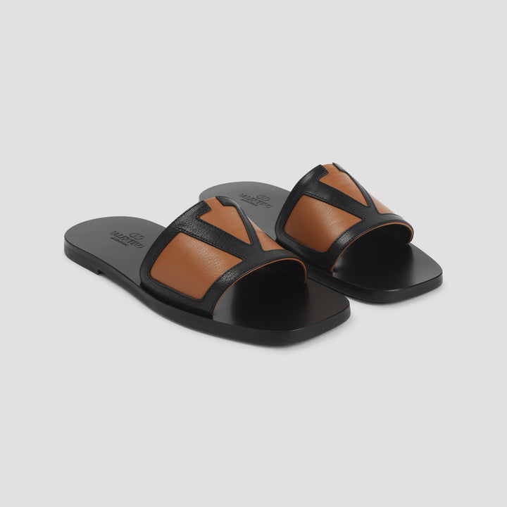 Valentino Garavani Sandals - Black | a6aed04dc4b2ec8271151585ecafb2e8599d1d3d