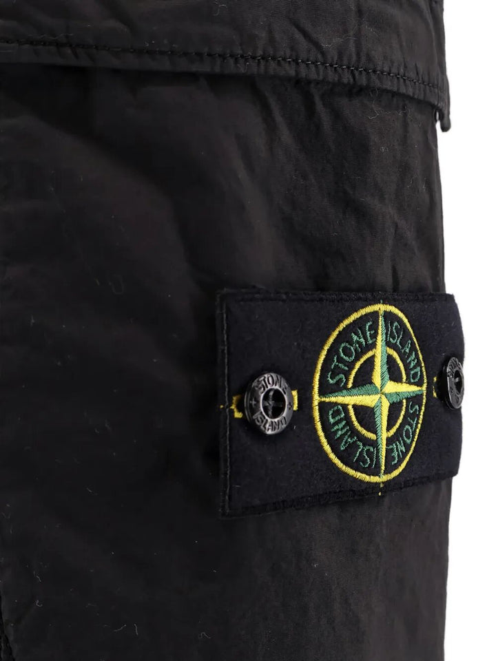 Stone Island PANTALONI - Black | d84396bccb02200ac93fbadf14f084fdde40991b