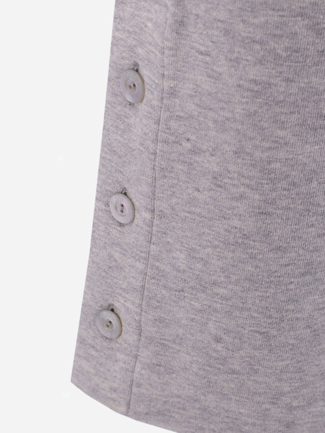 Gucci  - Light | 2ae1ecd27de25d9f37d6d4bf6af0db73092ebdb6