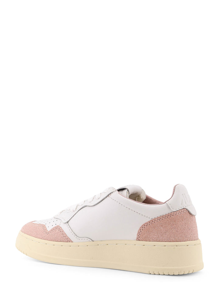Autry Sneakers - White | ca1b0fd4113ab78a4d09c69f2066ff45883f7d99