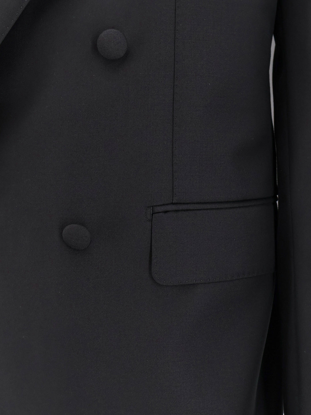 Dolce & Gabbana Clothing - Blacks and greys | ce09d8ab5e8986e82b761c3d17e85632f7088e66