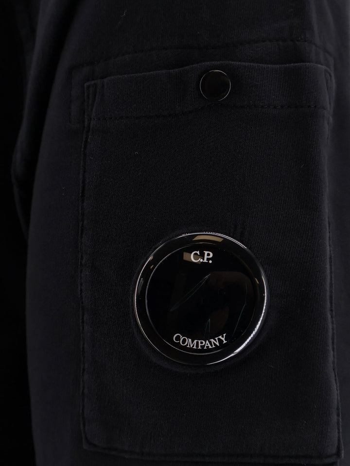 C.P.Company T-shirts and Polos - Neri e Grigi | d8e290839143d64e70f2bd30f0e295121c80d372