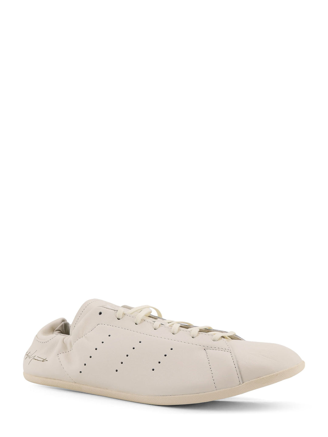 Y-3 Sneakers - White | d203f4b1e8978e9aa2a95dbd72e221787525a1c8