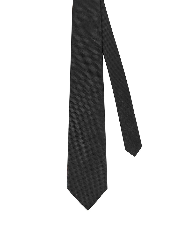 Tom Ford Ties - Blacks and greys | e5100631a61e27a3ec566adc220ceabfdbf499b1