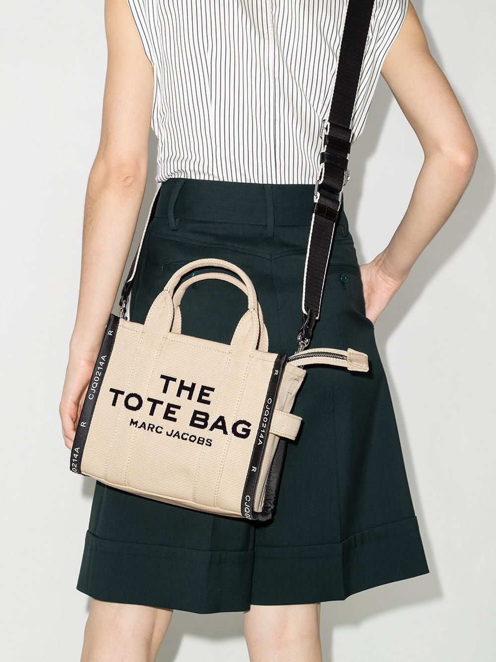 Marc Jacobs Totes - Nude & Neutrals | 9994f223d6e731f3c0719e9a8066f5607e7cdbee
