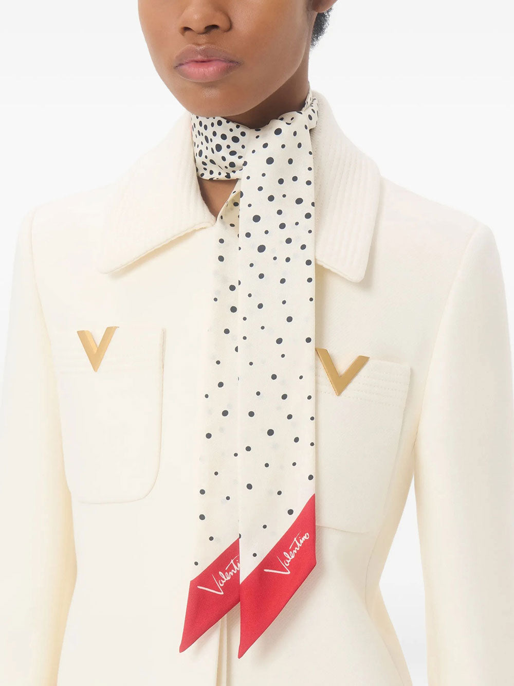 Valentino Garavani Foulards - Nude & Neutrals | 324a2fc24e5e9243f9f769a469e5ec69525ec4c2