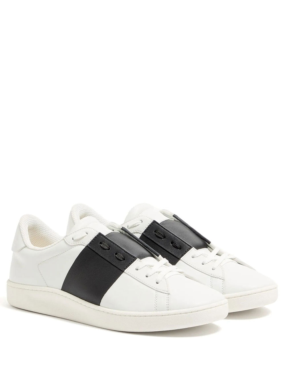 Valentino Garavani Sneakers - White | d76989277bfaff82f2500fe8927084def41eb301