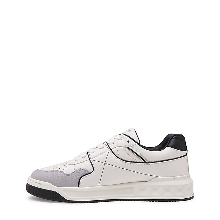 Valentino Garavani Sneakers - Light and natural | f3ed5870ea9da0d42bcc93b59518f25e0de14f54