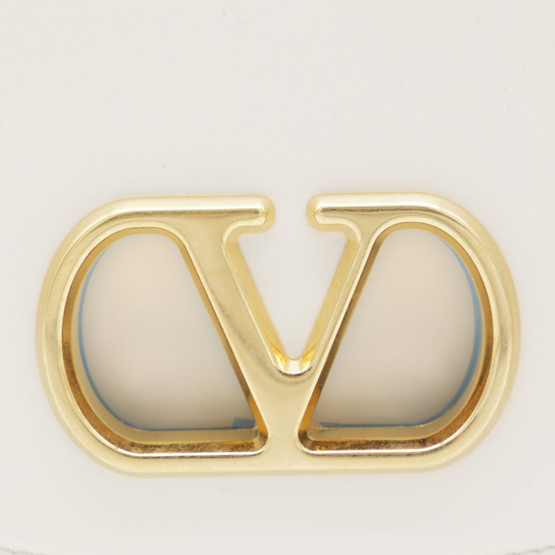 Valentino Garavani Bags - BUTTER WHITE | f8640ff3513633de48dcb0f334163e5b77465b69
