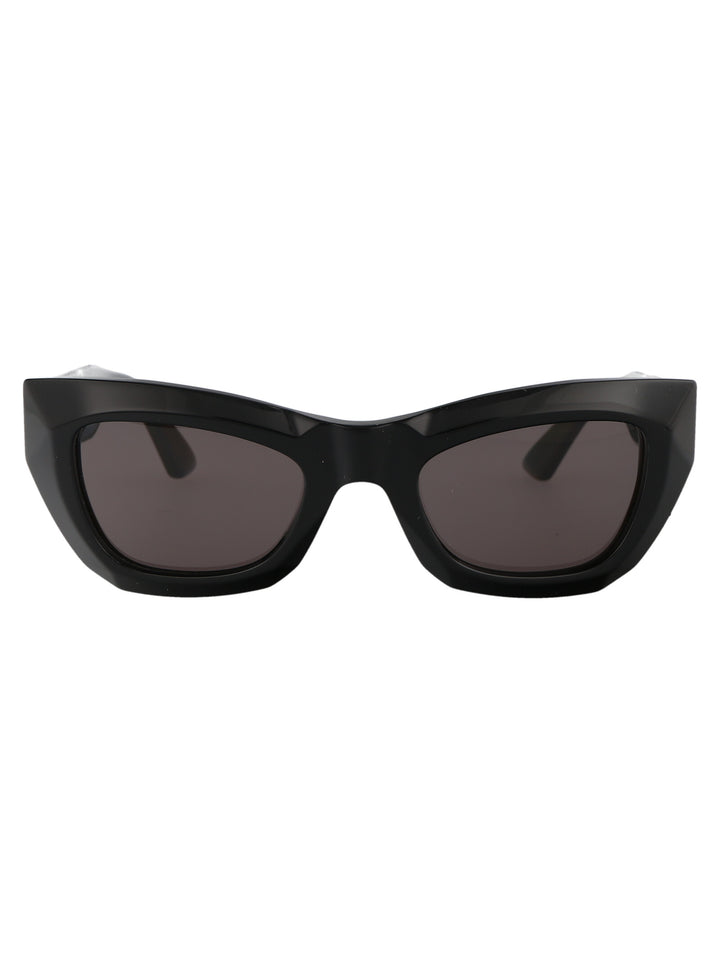Bottega Veneta SUNGLASSES - Black | 4d18baee456af7368e93152a004e0fab74c19d5d