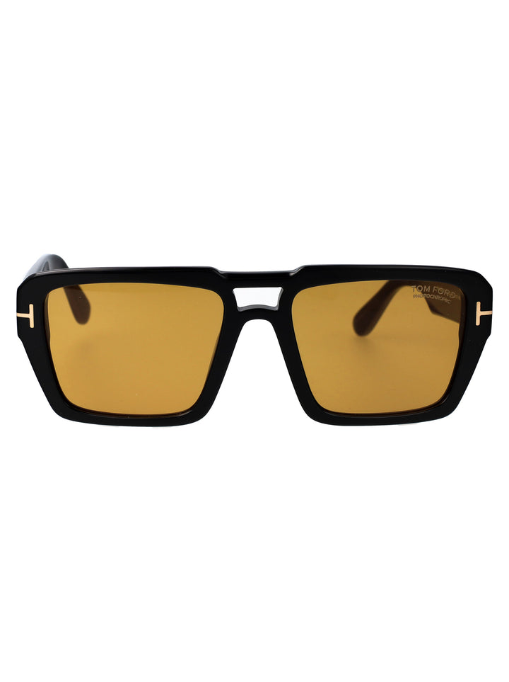 Tom Ford SUNGLASSES - Black | b3074d00dc8917589b45155f80d4b7efee274137