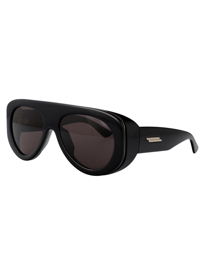 Bottega Veneta SUNGLASSES - Black | e31d3c7e0edde25cd589f61ffa349bfd4815faf7