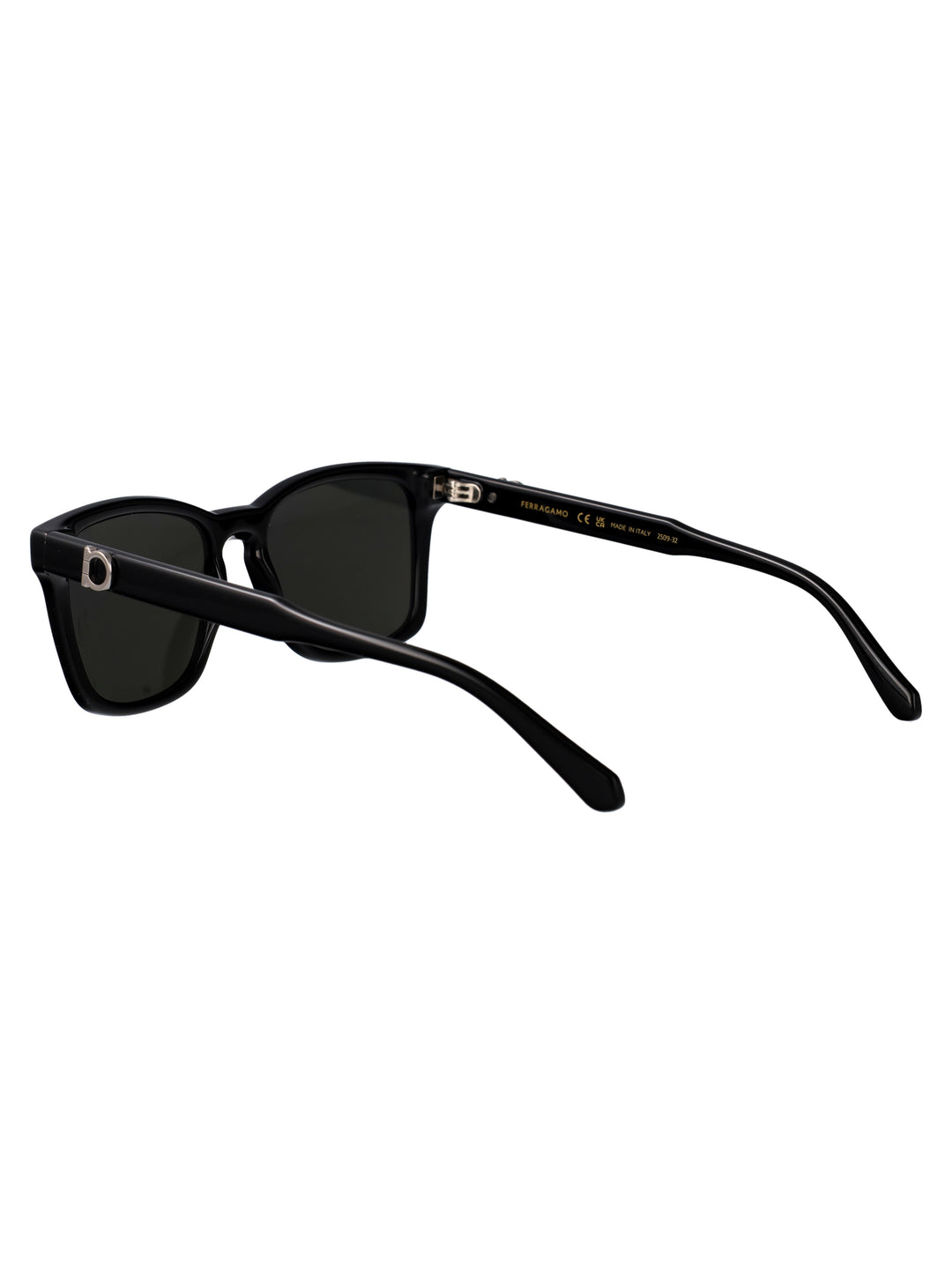 Salvatore Ferragamo SUNGLASSES - Black | b6ad8cae43ebdfea1f7b359fcd885bb008874853