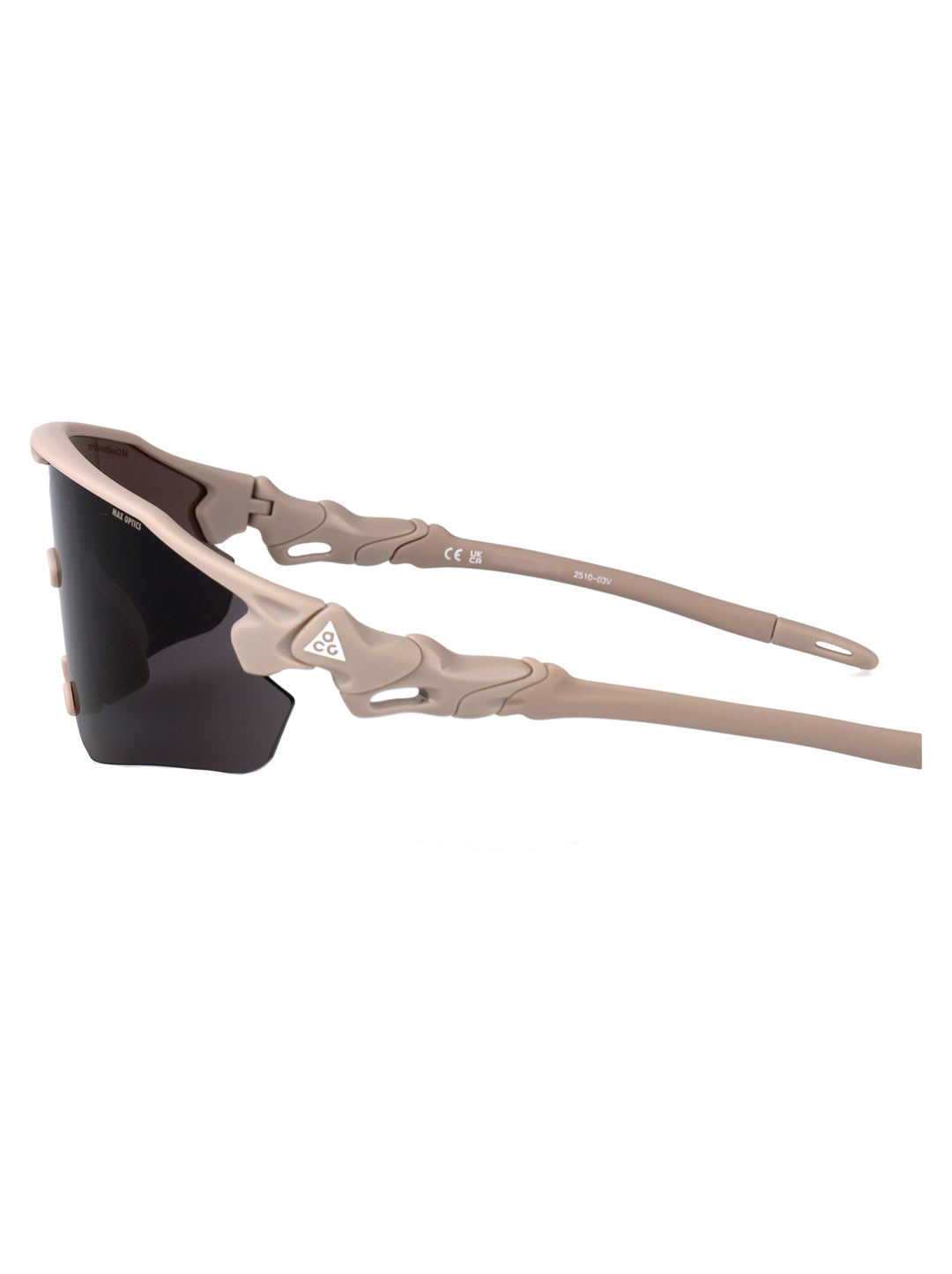 Nike SUNGLASSES - Beige | 1d8f81b7c74ccd0c7795fab2449eb70b8ed63e87
