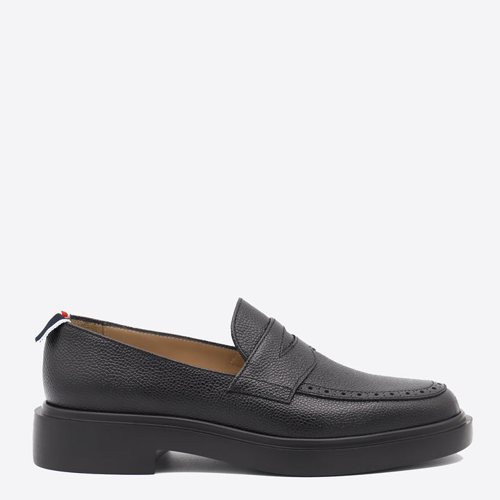 Thom Browne Flat shoes - Blacks and greys | d753835930384e5e68dd6b8c4e5e9027a5da2a9c