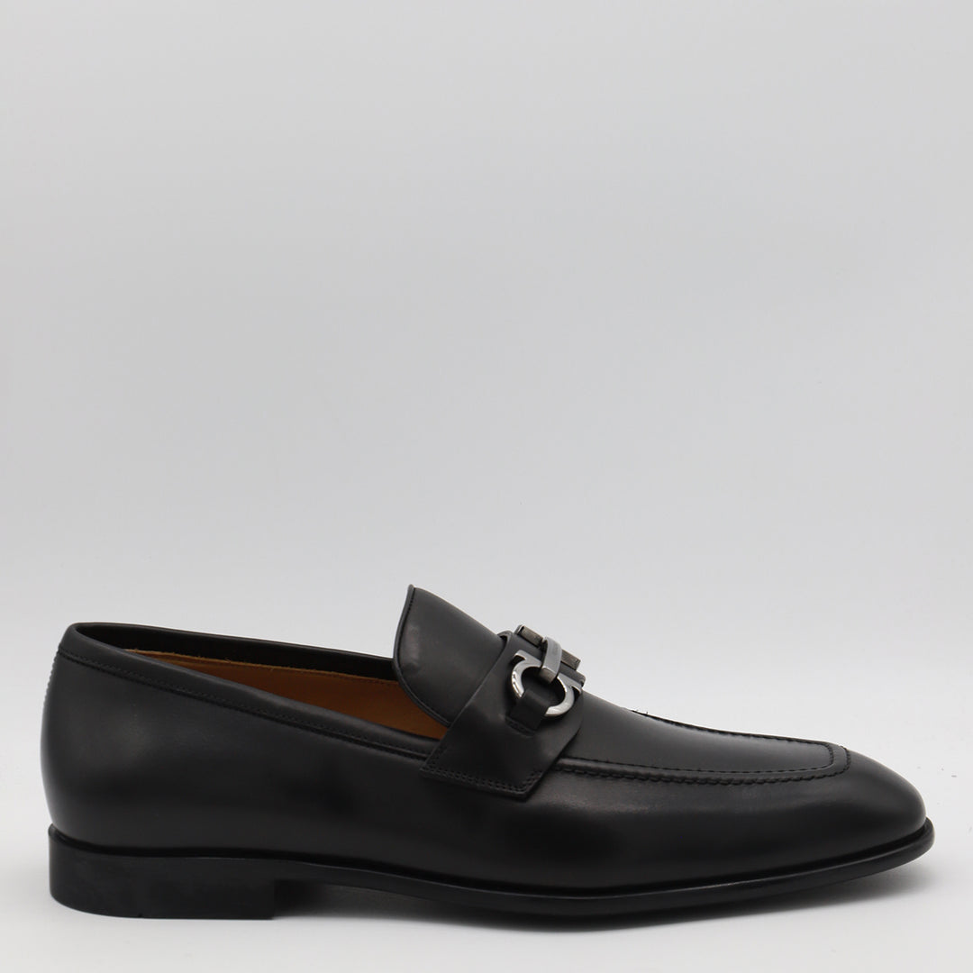 Ferragamo Flat shoes - Blacks and greys | 5cc03c20b009c7b70e243e5b6dd115422cd8a43c