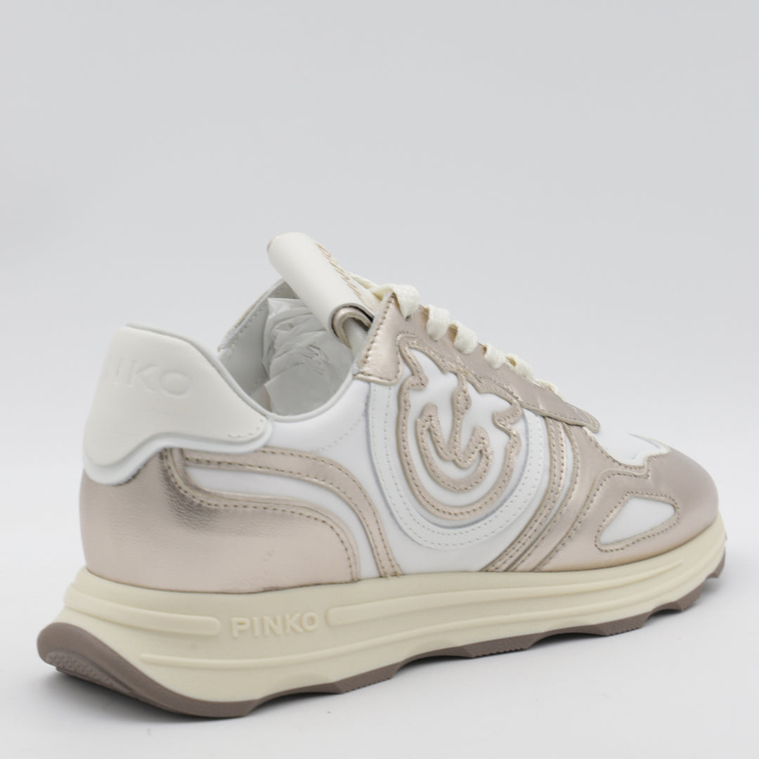 Pinko Sneakers - PLATINUM | 8973d4eb37ae3f10dc3f994476c65046812e8d0b