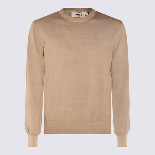 Sweaters Light And Natural