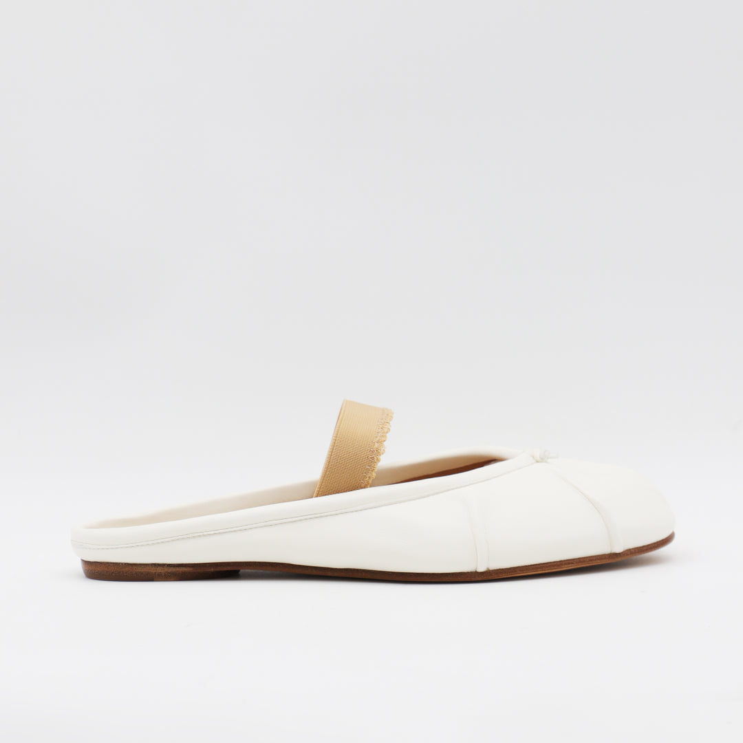 Maison Margiela Flat shoes - Ivory/Nude | ee87765ef26e00f39f7758895b6c943c8d9e7f7a